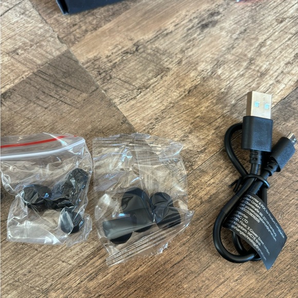 Mpow Sports Bluetooth Earphones - Picture 4 of 7